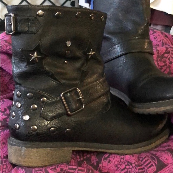 shoes skechers boots